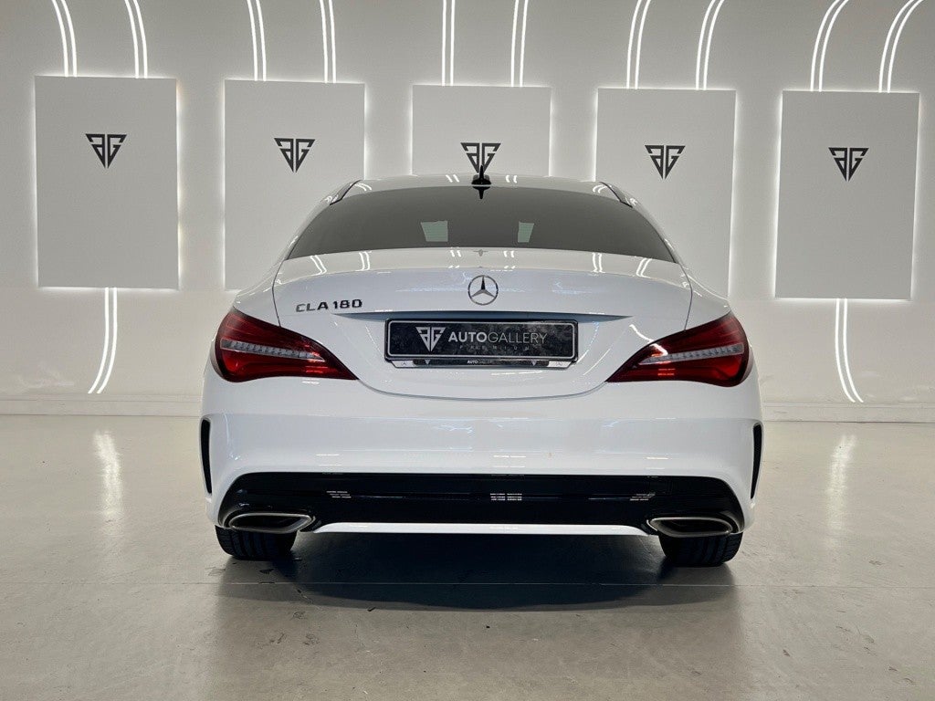 Mercedes-Benz Clase CLA 180 7G-DCT