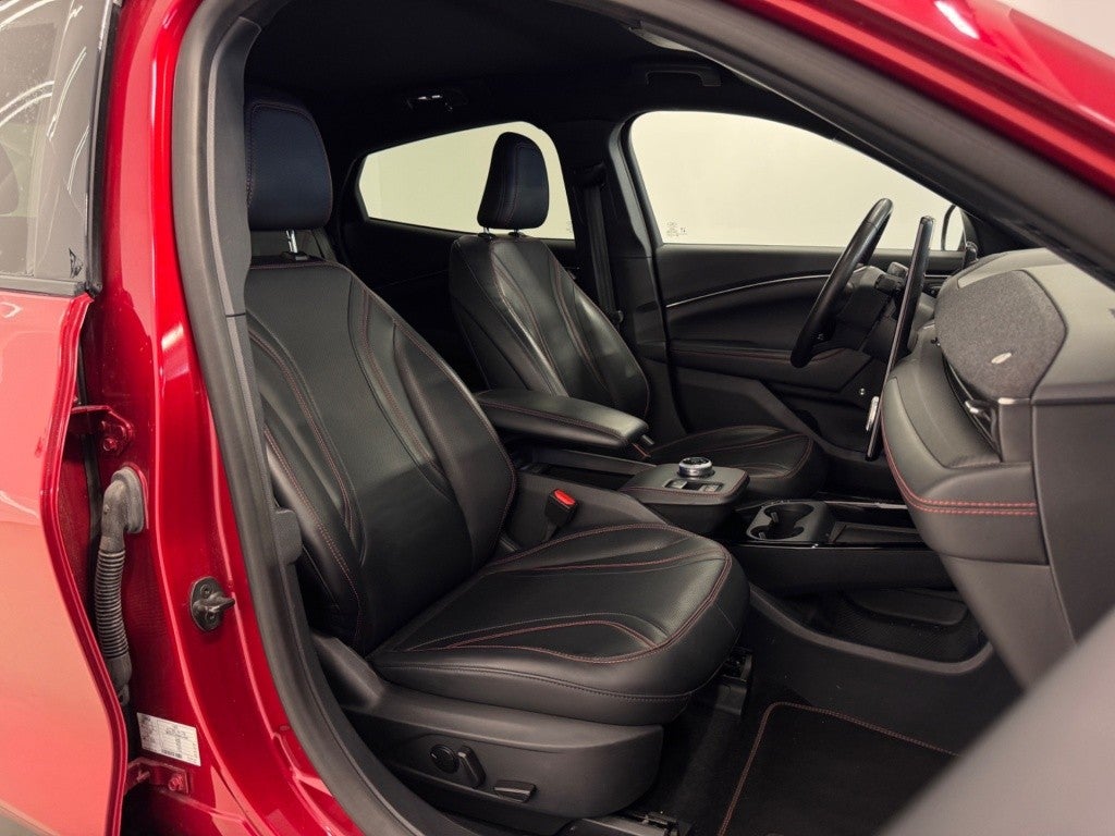 Ford Mustang Mach-E Premium AWD Rango estandar