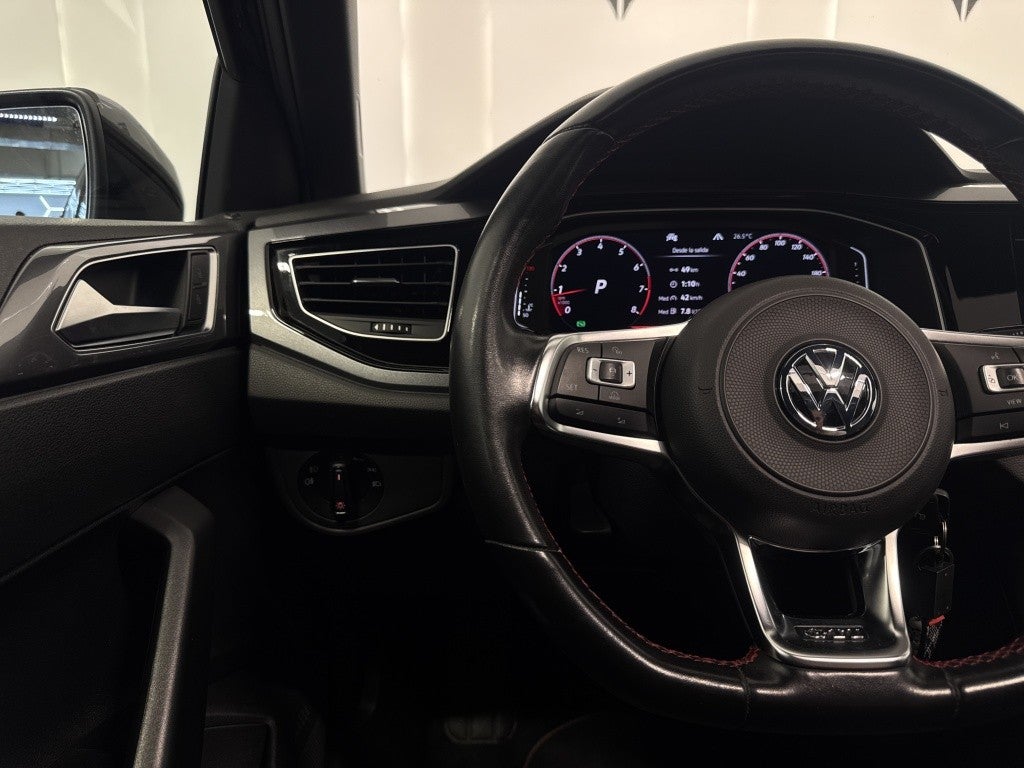 Volkswagen Polo 2.0 TSI GTI DSG