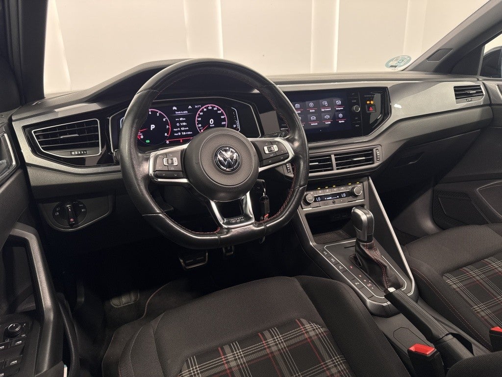 Volkswagen Polo 2.0 TSI GTI DSG