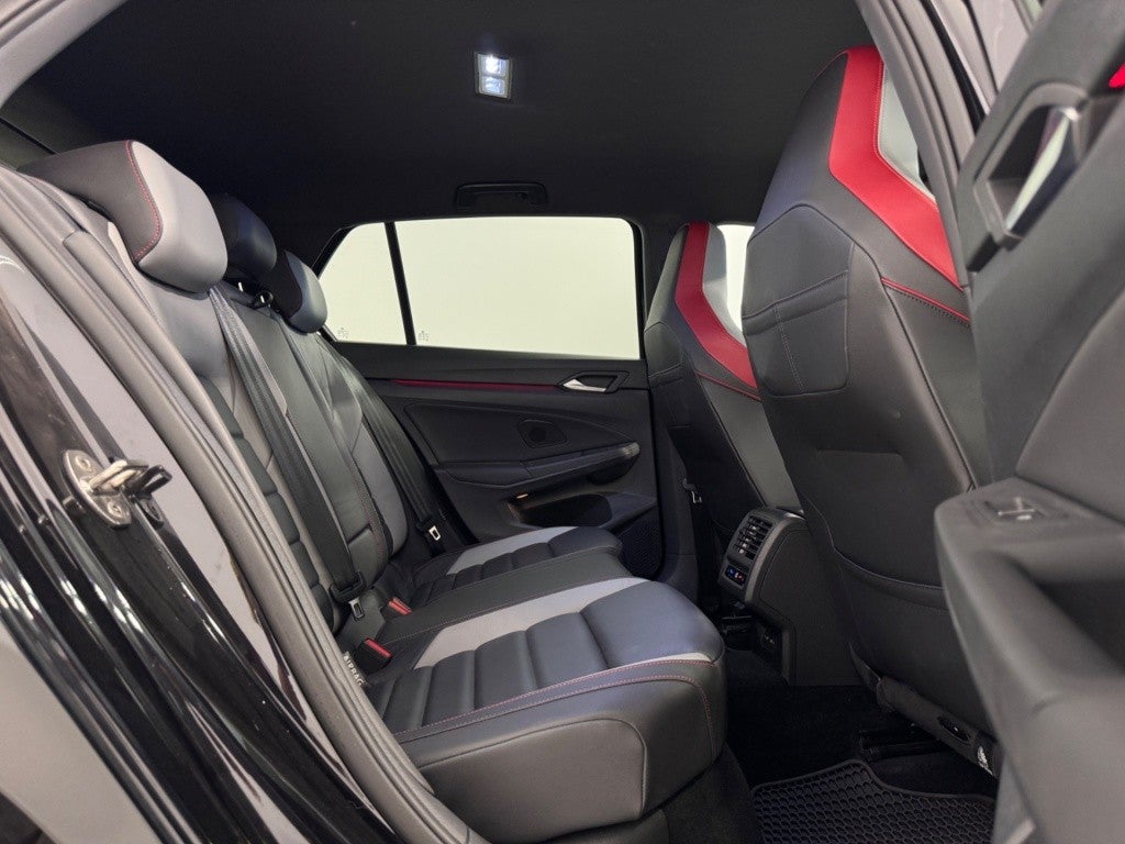 Volkswagen Golf 2.0 TSI GTI DSG 180kW
