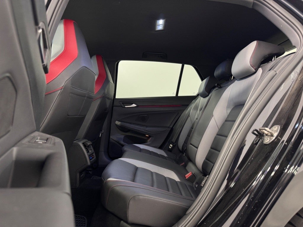 Volkswagen Golf 2.0 TSI GTI DSG 180kW