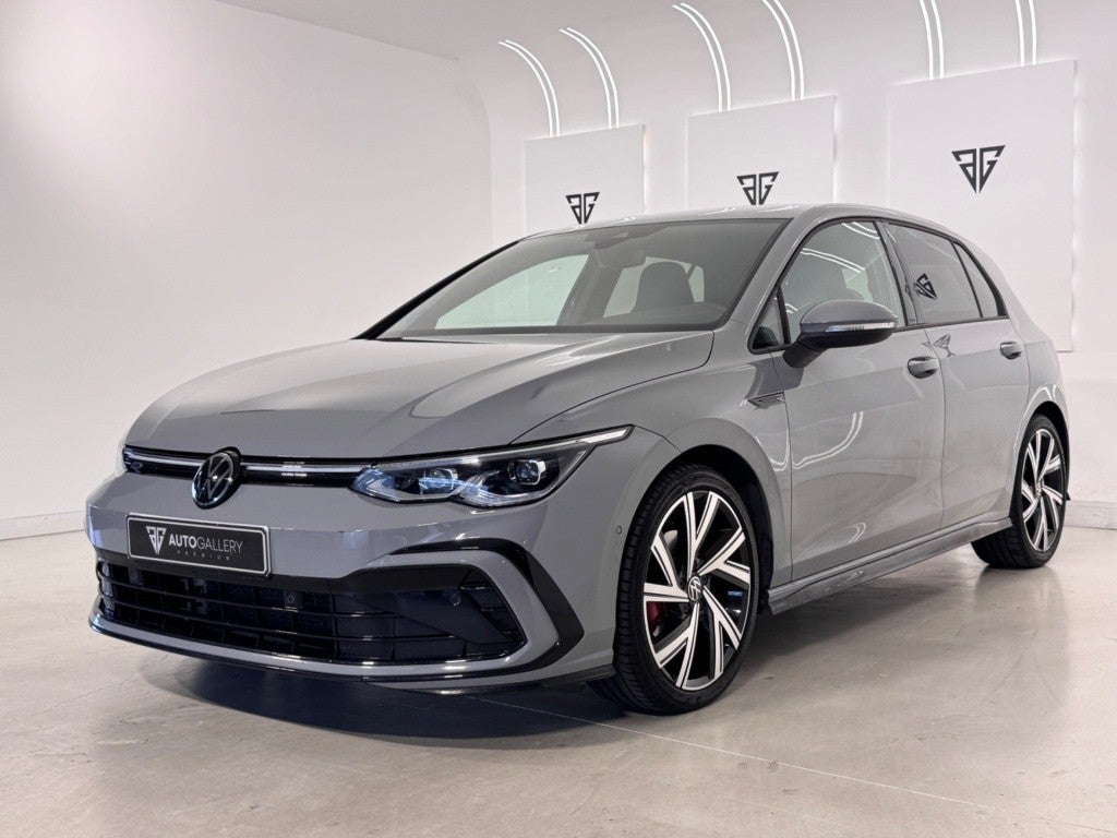 Volkswagen Golf 1.5 eTSI R-Line DSG 110kW
