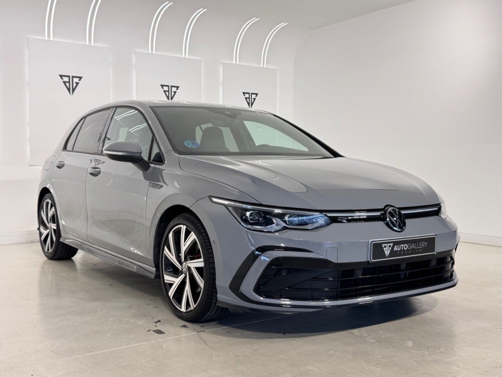 Volkswagen Golf 1.5 eTSI R-Line DSG 110kW