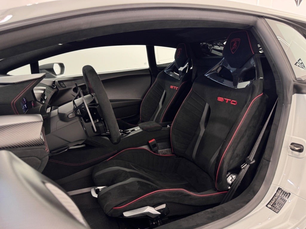 Lamborghini Huracán STO RWD