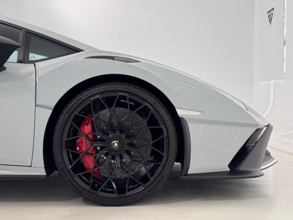 Lamborghini Huracán STO RWD