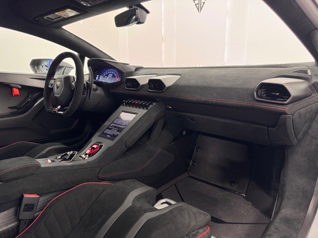 Lamborghini Huracán STO RWD