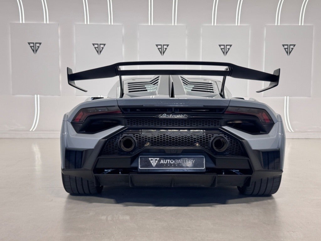 Lamborghini Huracán STO RWD