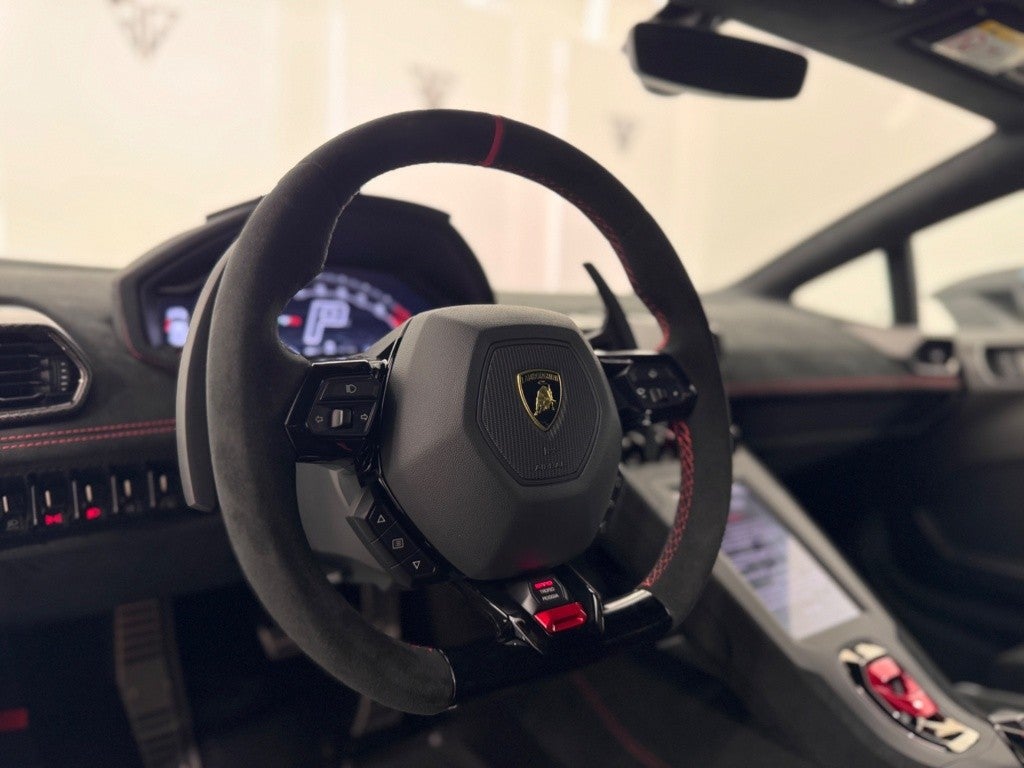 Lamborghini Huracán STO RWD
