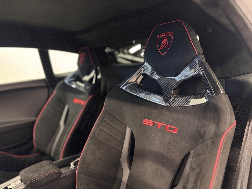 Lamborghini Huracán STO RWD