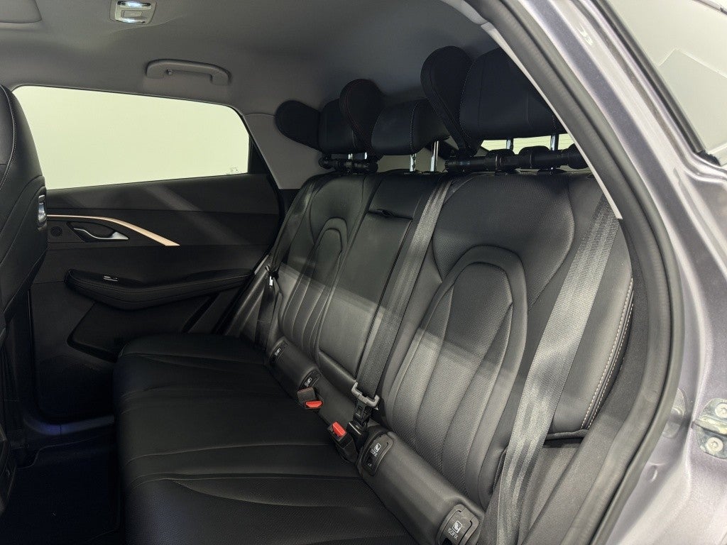 Omoda Omoda 5 1.6 Premium 185