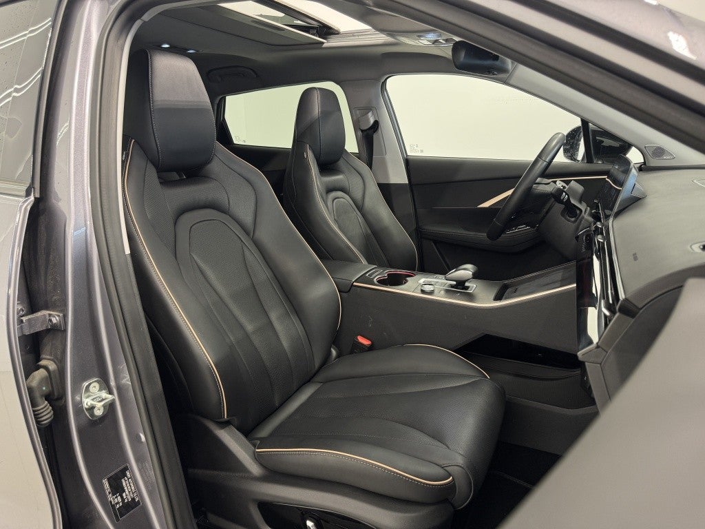 Omoda Omoda 5 1.6 Premium 185
