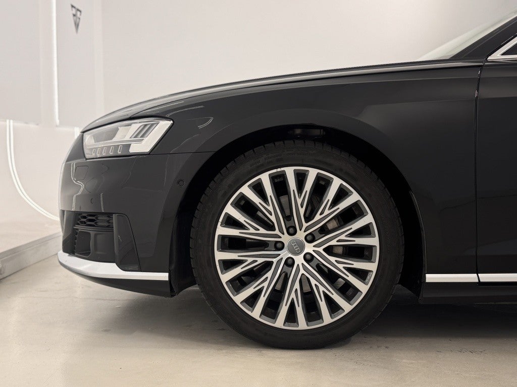 Audi A8 50 TDI quattro tiptronic 9.75