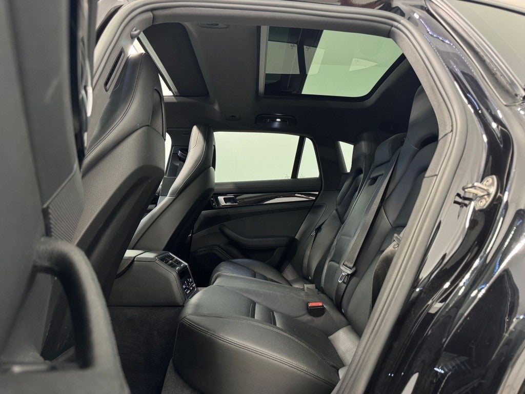 Porsche Panamera 4 Sport Turismo