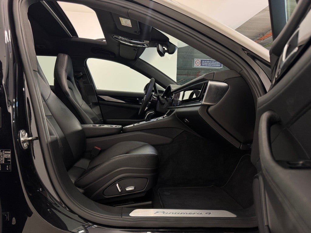 Porsche Panamera 4 Sport Turismo
