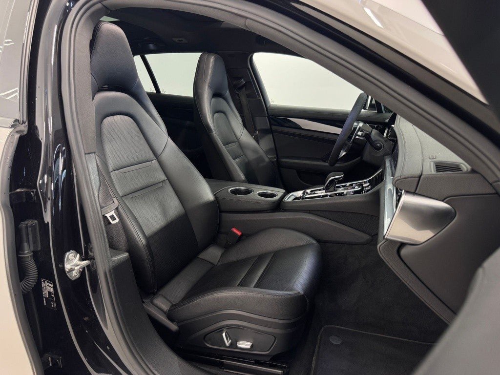 Porsche Panamera 4 Sport Turismo