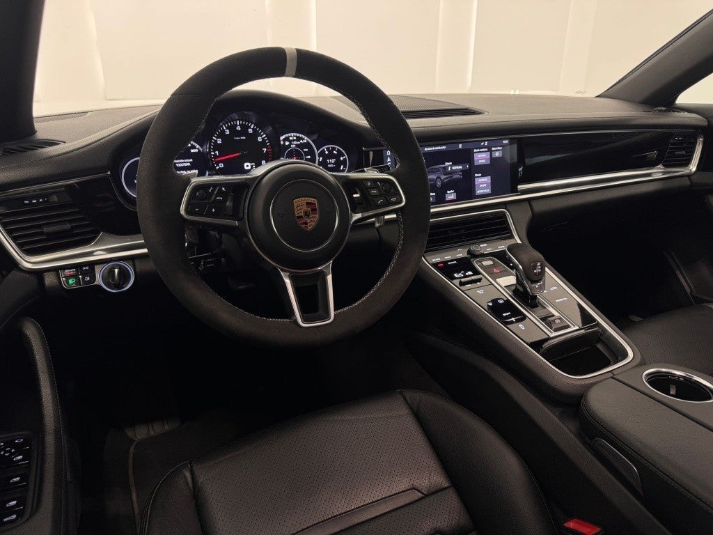 Porsche Panamera 4 Sport Turismo