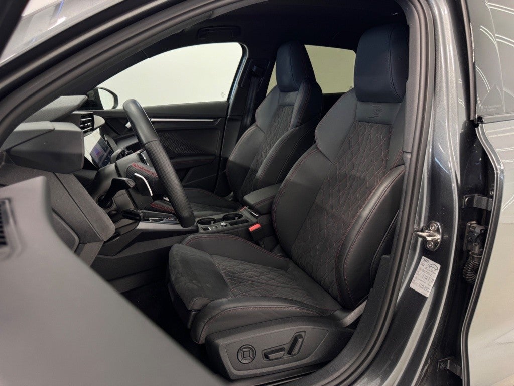 Audi A3 S3 Sportback quattro S tronic 245kW