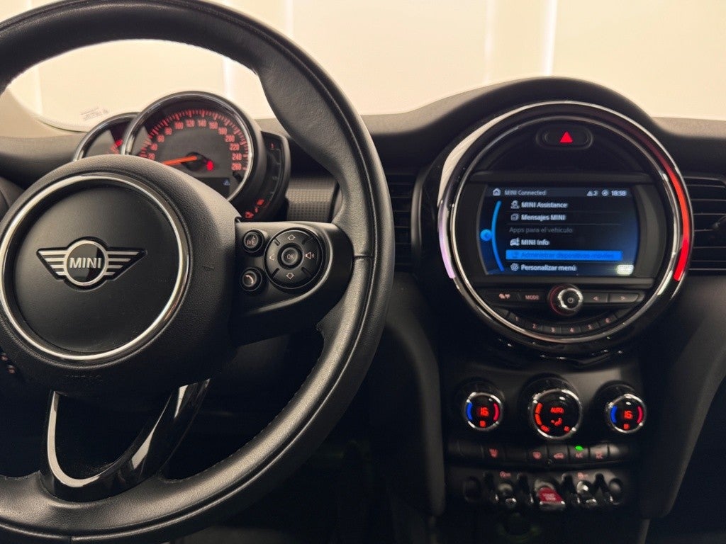 Mini Mini Cooper Aut.