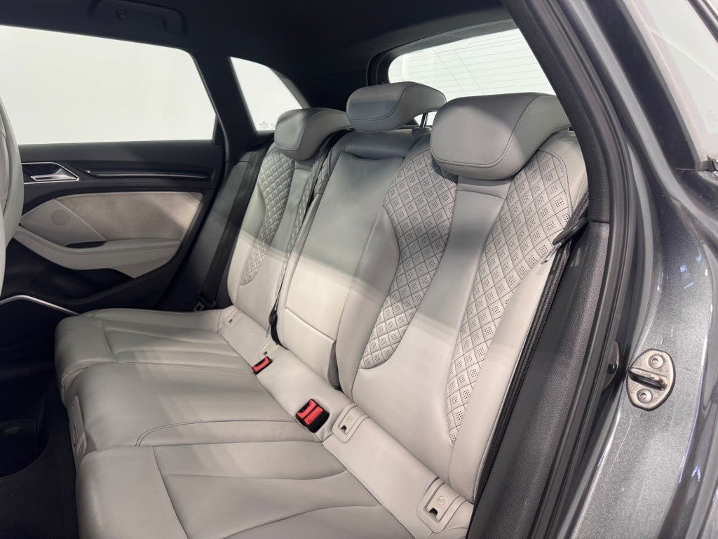 Audi A3 RS3 Sportback 2.5 TFSI quattro S-Tronic