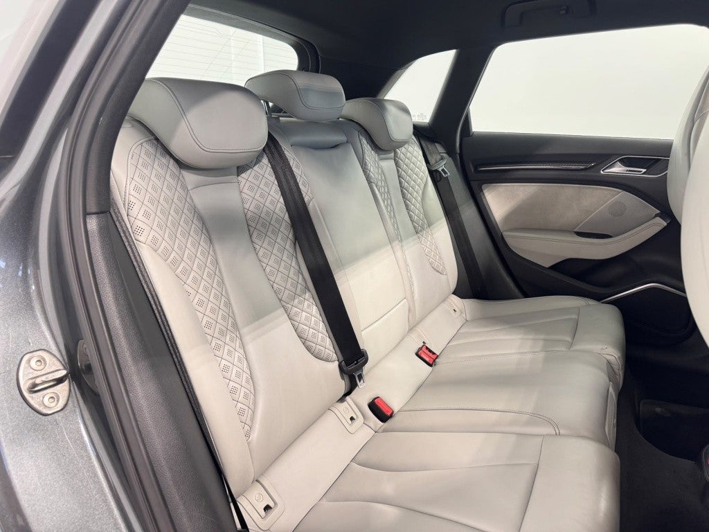 Audi A3 RS3 Sportback 2.5 TFSI quattro S-Tronic